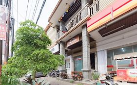 OYO 90026 Guest House Teras Waruga Syariah