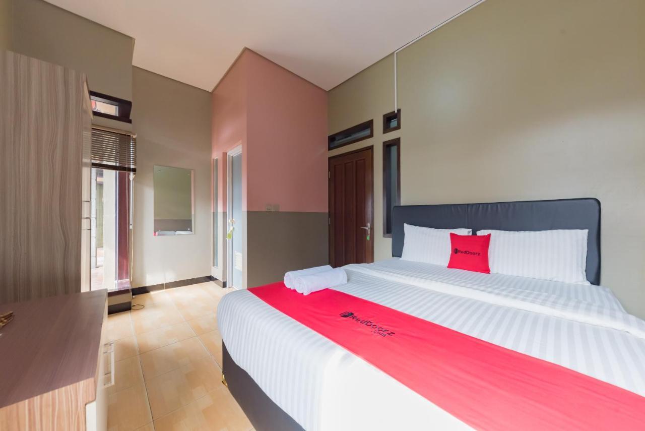 OYO 90026 Guest House Teras Waruga Syariah Cimahi Bagian luar foto