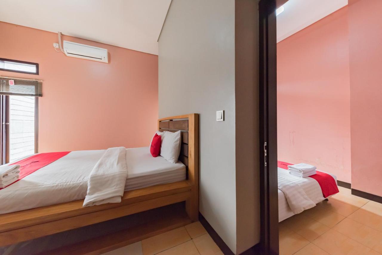 OYO 90026 Guest House Teras Waruga Syariah Cimahi Bagian luar foto